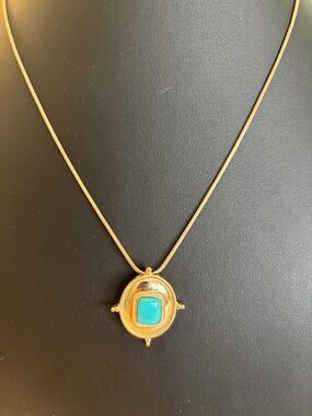 Gold Tone Pendant Necklace w/ Faux Turquoise Cabochon